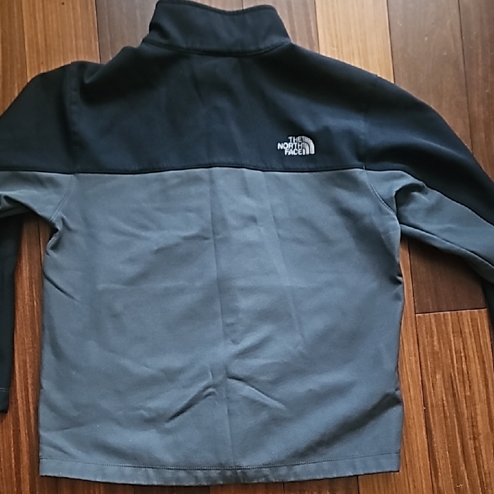 The North Face Black and Gray Full-Zip Jacket - Picture 6 of 6